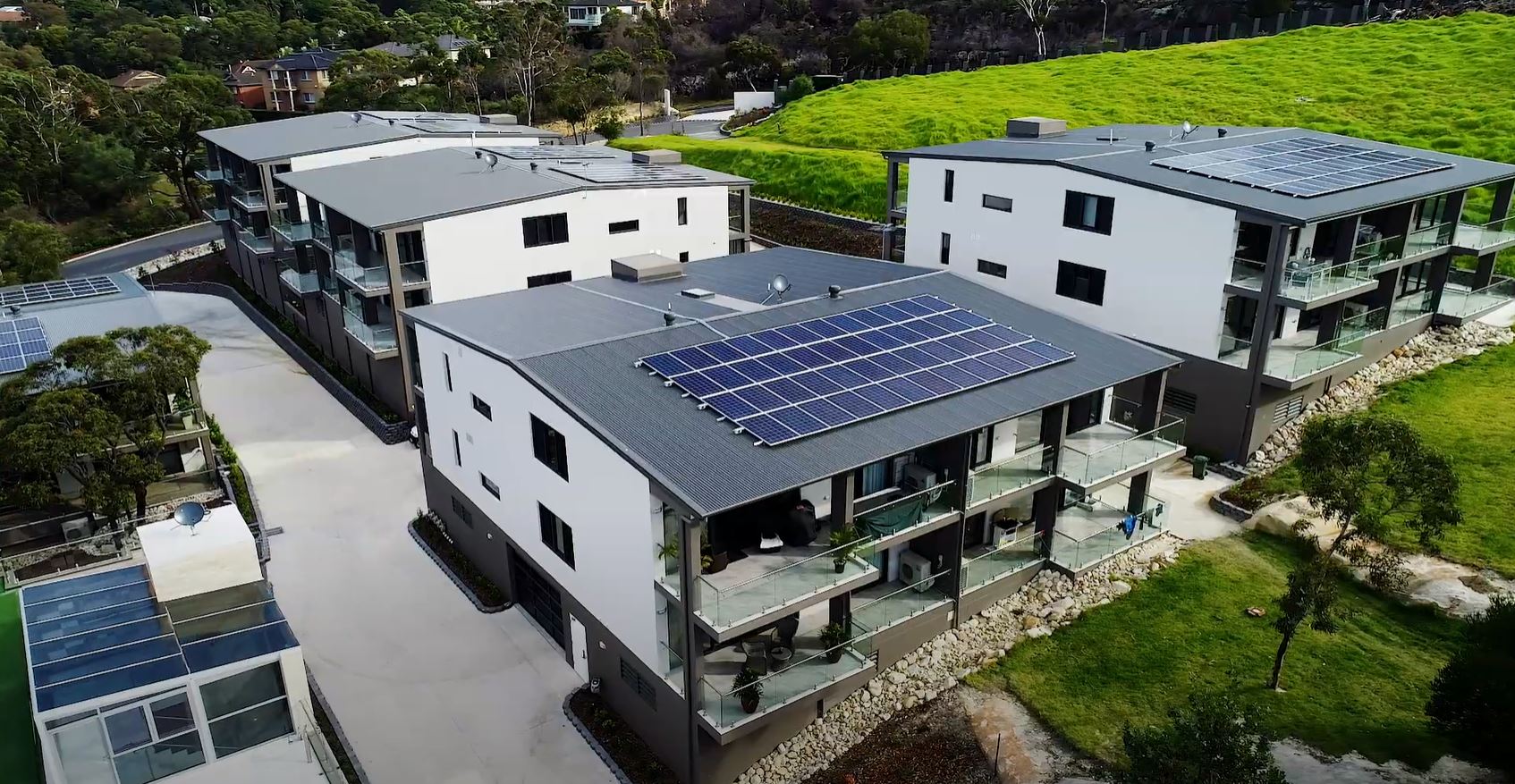 Energy Commission Scaled Back Plans To Charge Solar Households - featured image